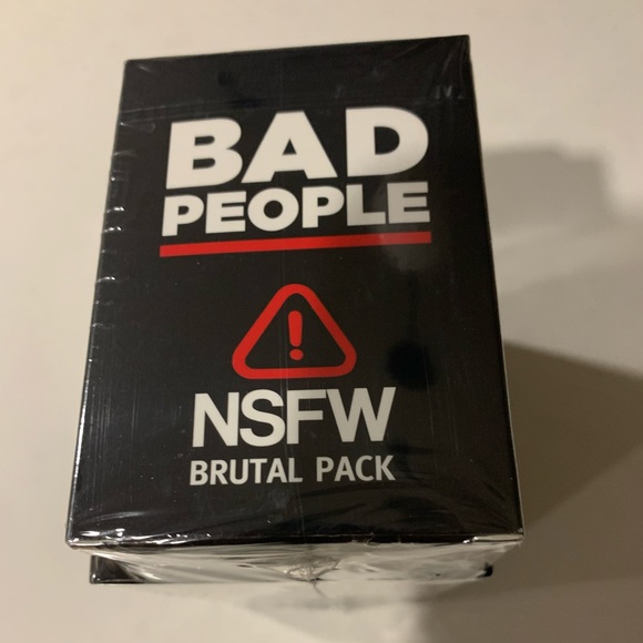Bad People Card Game w Expansion Pack - Picture 7 of 8